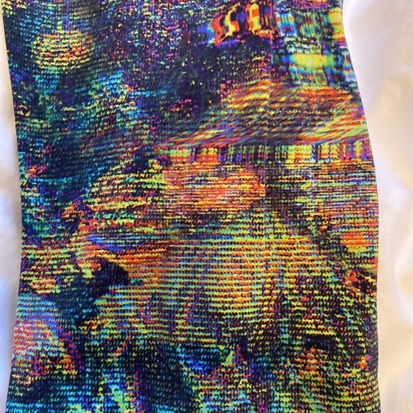 Lululemon size 8 leggings - Picture 6 of 6